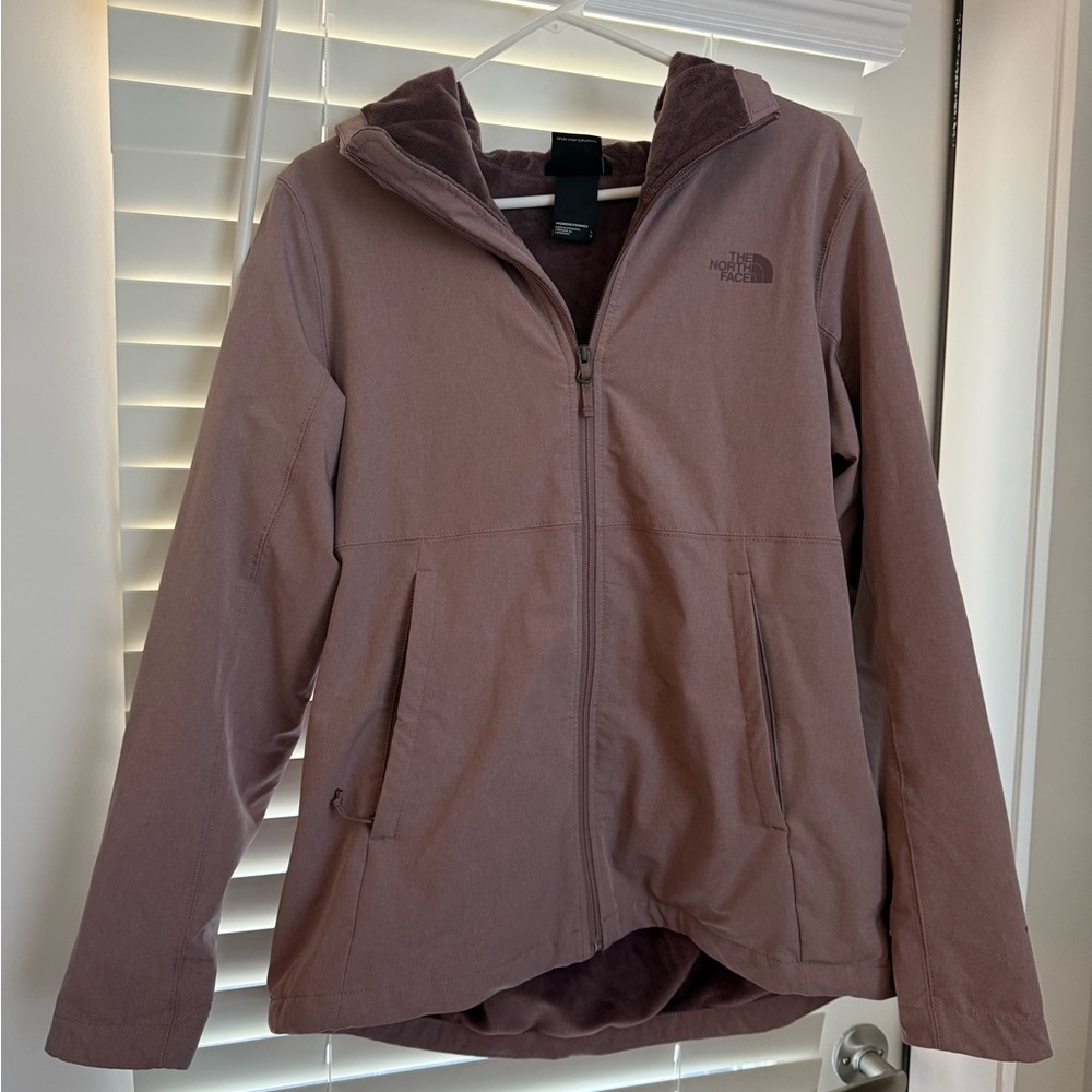 Women’s North Face Windwall Lined Coat Large